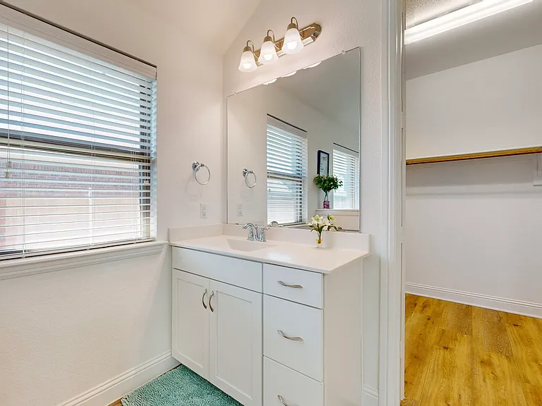 6112 Whale Rock Ct — Photo 21