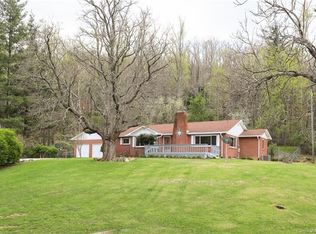 1227 Garren Creek Rd, Fairview, NC 28730