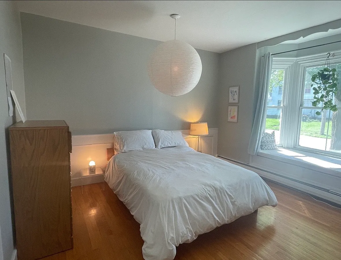 2 bed, 1000 sqft, $1,700 — Photo 2