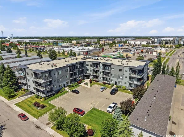 UNIT 311-502 Perehudoff CRESCENT, Saskatoon, SK S7N 4H6
