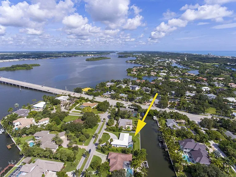 1636 Indian Bay Dr — Photo 35