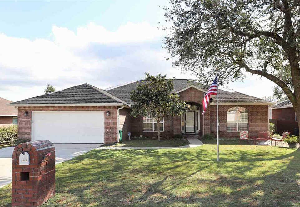 1st image of 3315 Holt Cir