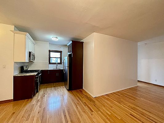 4th image of 1689 8th Ave #3