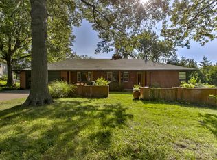 3807 N Main St, Kansas City, MO 64116