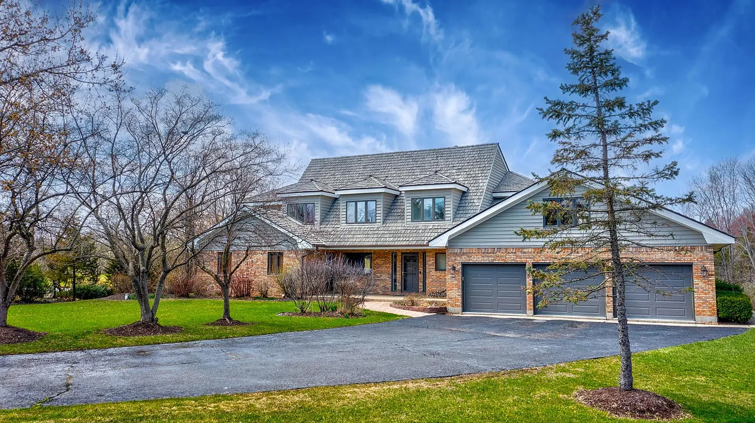 23010 W Thornhill Ct photo 1