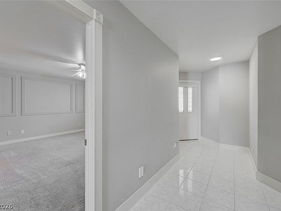 5th image of 304 Roma Ln