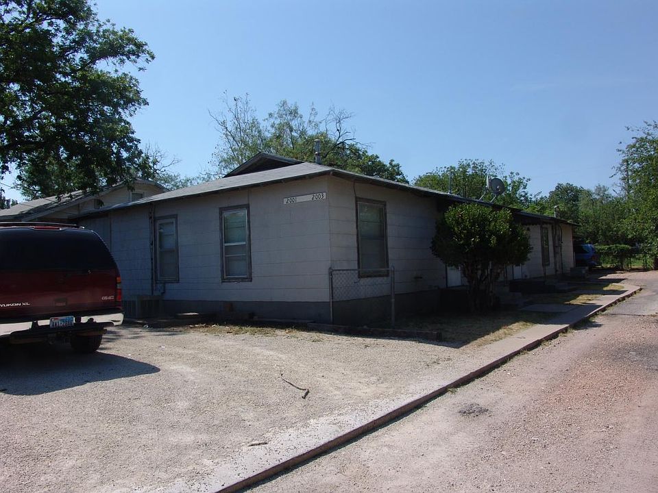 1st image of 2001 S 5th St