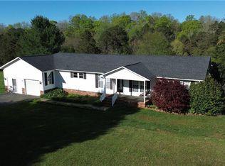 1016 Couchs Fish Lake Rd, State Road, NC 28676