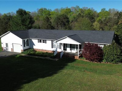 1016 Couchs Fish Lake Rd, State Road, NC, 28676