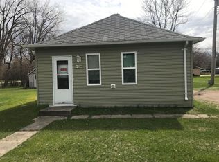 206 3rd St NE, Twin Valley, MN 56584