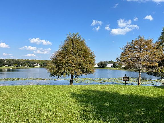 3rd image of 10140 Sandstone Pond Way
