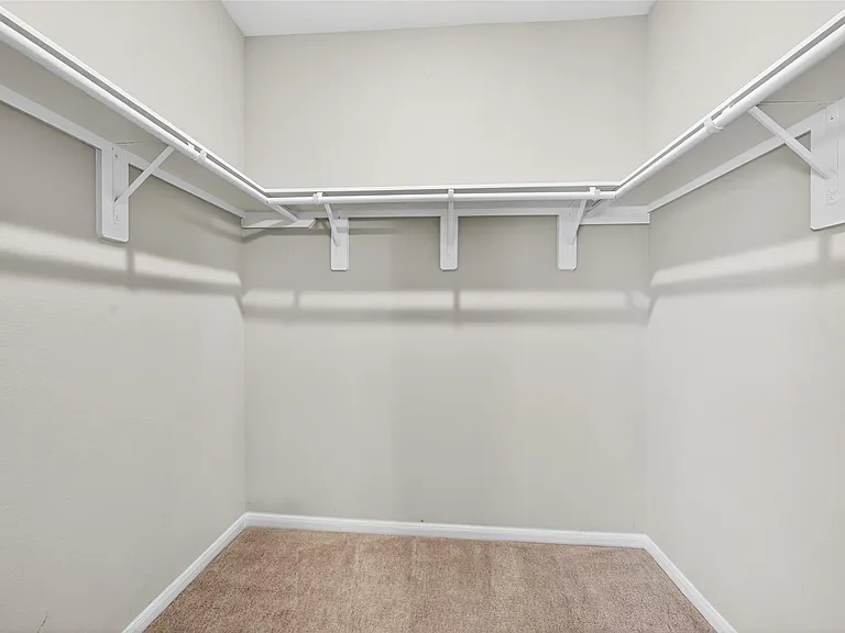 2429 Abbot Brook Dr — Photo 26
