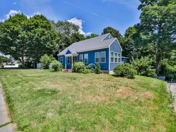 151 Tolles St, Nashua, NH 03064