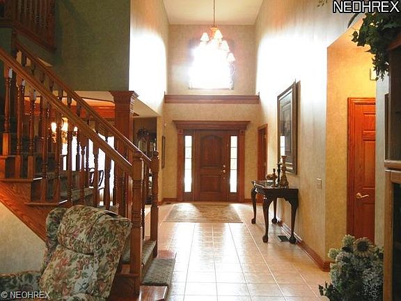 3rd image of 5130 Waterbridge Dr