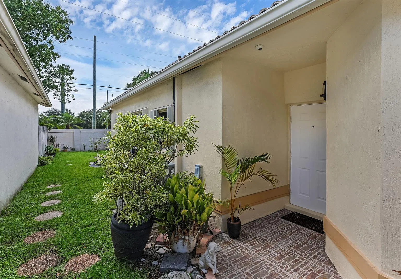 3 bed, 2.5 bath, $3,400 — Photo 4