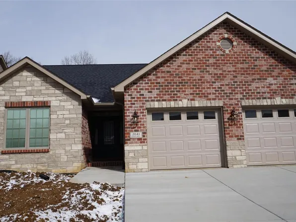 2041 Ravenel, Swansea, IL 62226