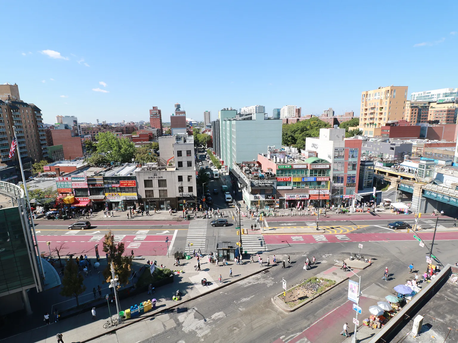 1 bed, 678 sqft, $2,600 — Photo 3