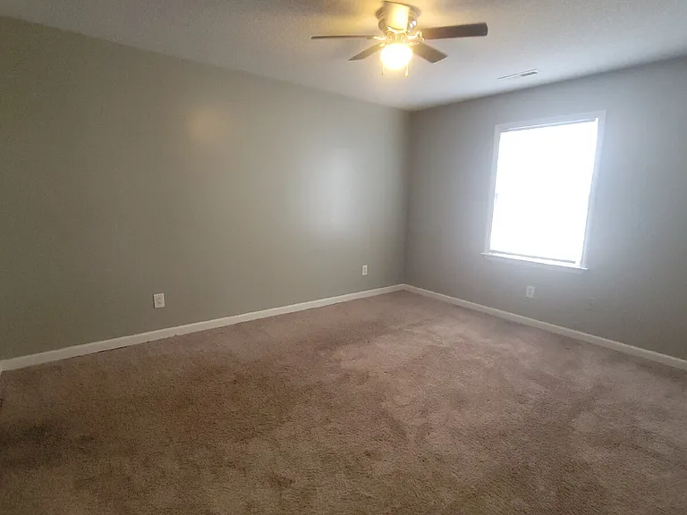 1502 Barrington Rd NW #B — Photo 14