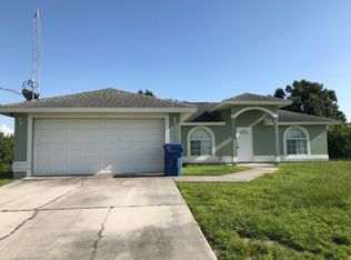 3054 Adcock Dr, Labelle, FL 33935