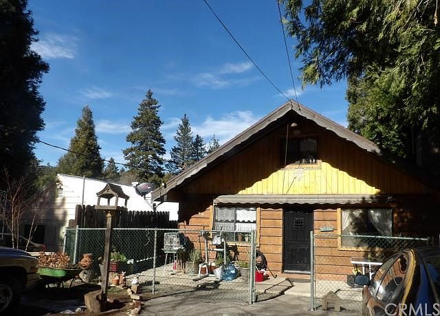 1st image of 22850 Forest Dr