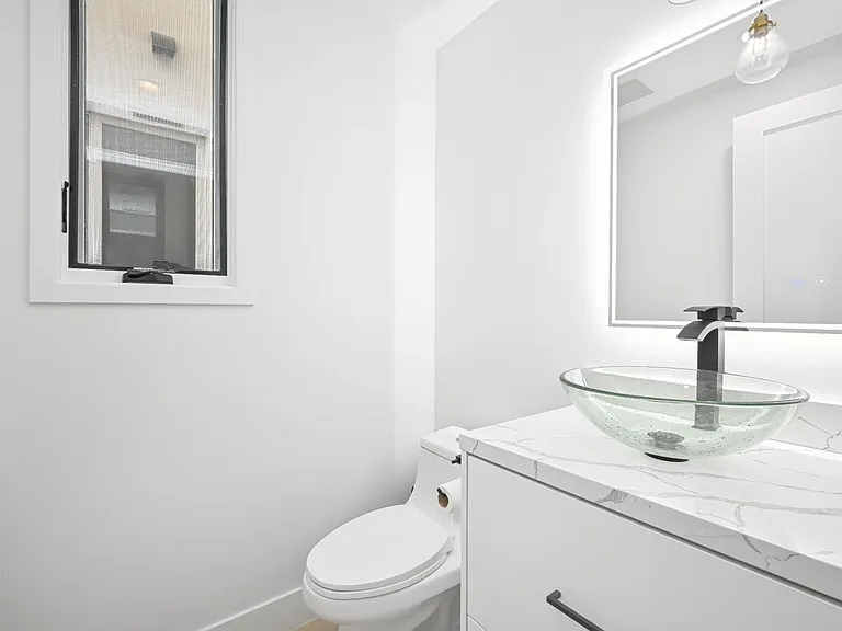 413 E Edgewater Ave — Photo 40