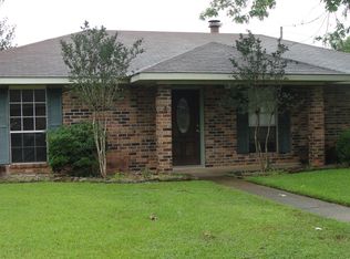 201 Ragan Dr, Alexandria, LA 71303