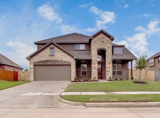 328 Phillips Ct, Fate, TX 75087