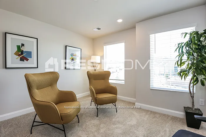 245 Victory Creek Ln — Photo 10