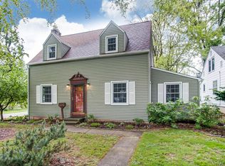 186 W Weisheimer Rd, Columbus, OH 43214