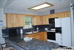 3rd image of 1405 Glenn Dr