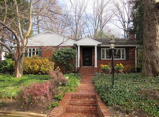 110 Church Pl, Falls Church, VA 22046