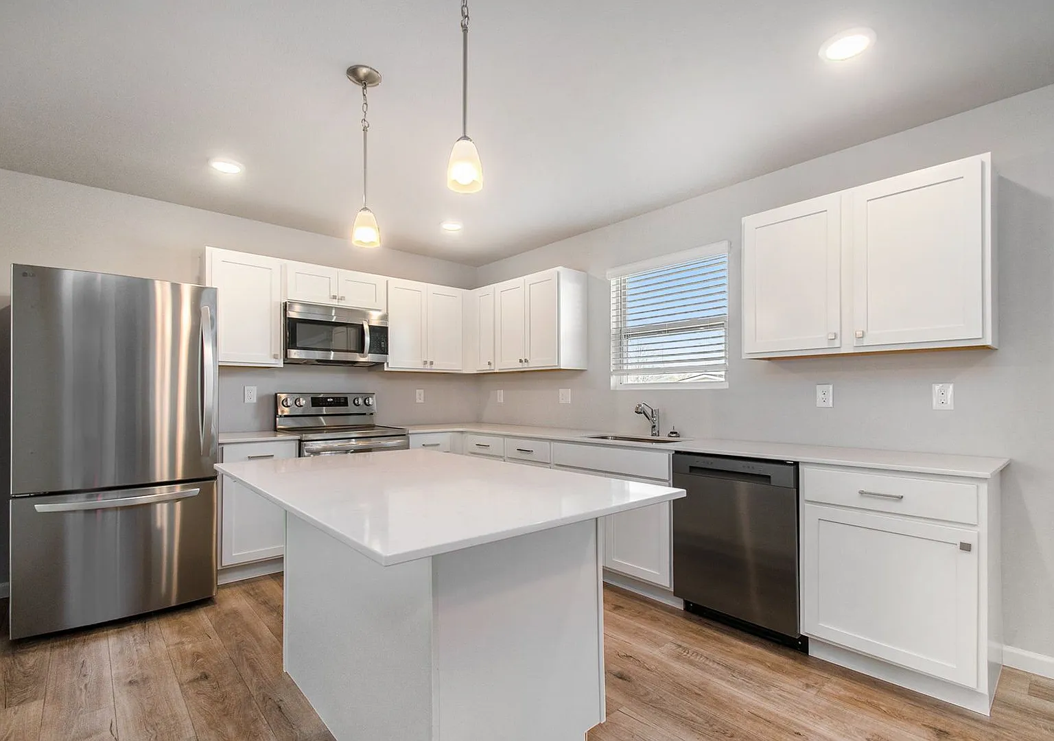 New Construction - Move-In Special: Get October FREE! Move In by September 30th to receive FREE r... — Photo 3