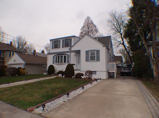 275 Walters St, Rahway, NJ 07065