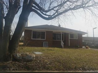 31 Moore Ave, Cherry Hill, NJ 08034