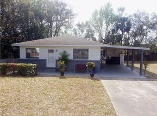 1122 E 8th Ave, Mount Dora, FL 32757