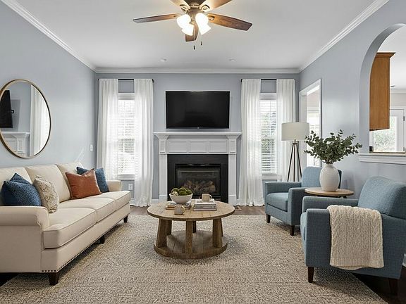 2nd image of 415 Carolina Ave