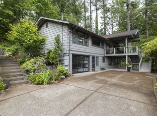 495 NW Greenleaf Rd, Portland, OR 97229