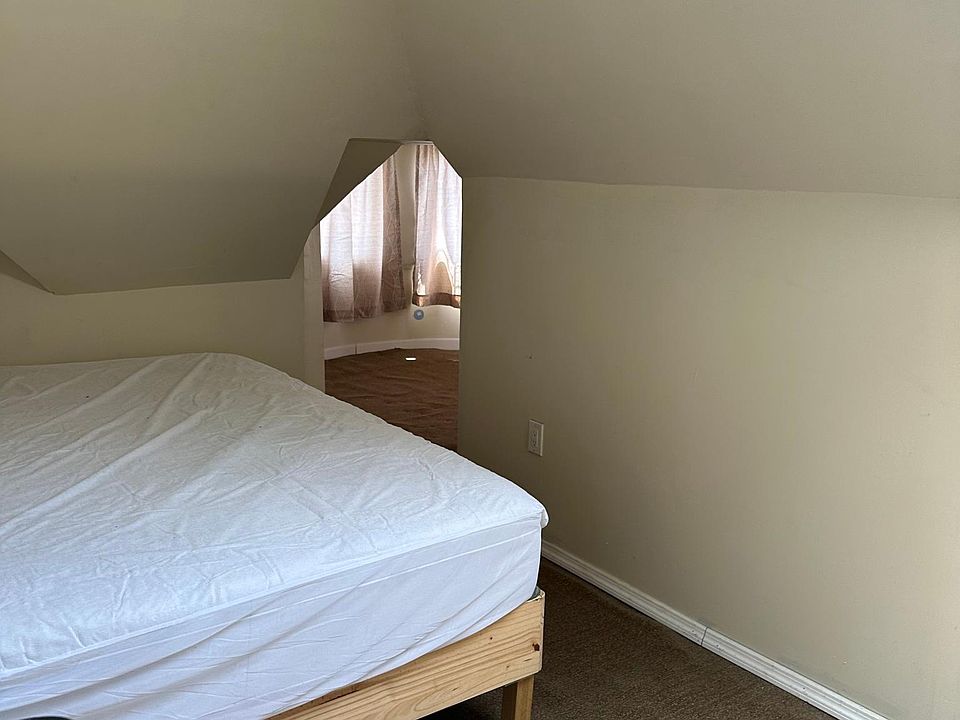 1st image of 2 149th Ave #2
