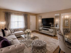 Creekwood Apartments