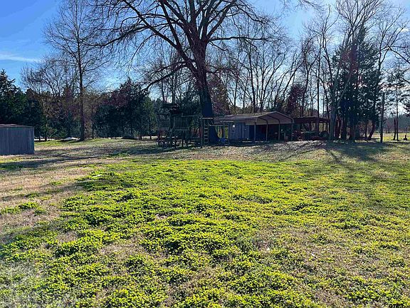 2nd image of 304 County Road 1421