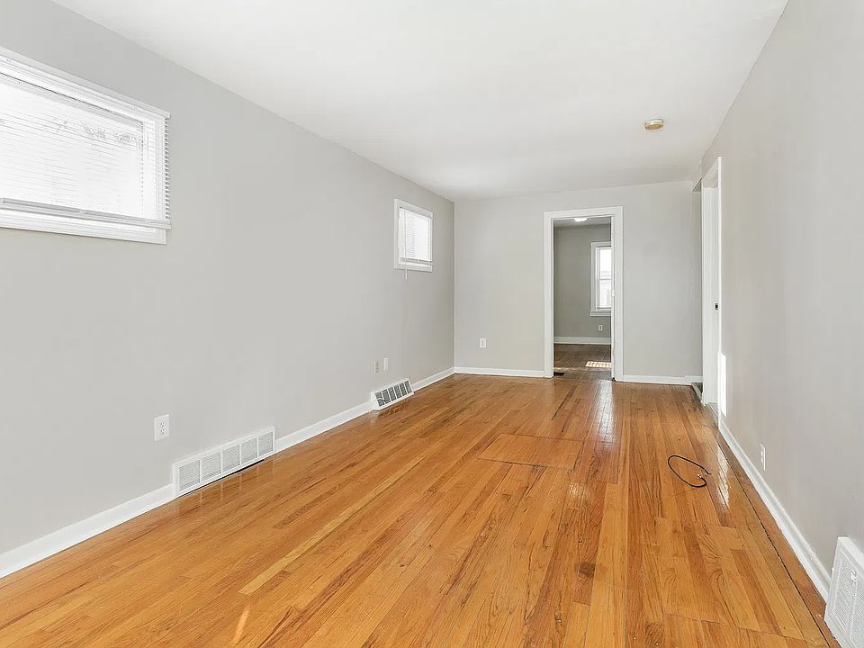 1216 Cherokee Ave, photo 2