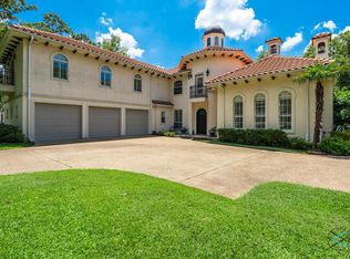 300 Saint Andrews Dr, Mabank, TX 75156
