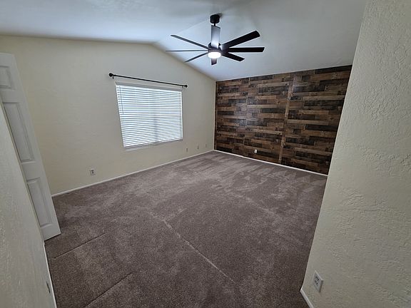 4th image of 39694 Wild Flower Dr