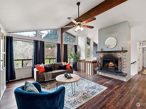 4th image of 6934 Liverpool Court NE