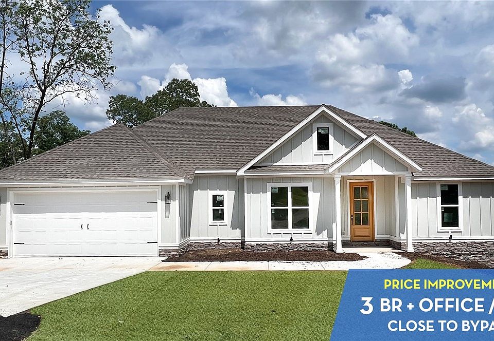 1st image of 12 Copinsay Ln