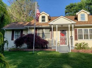 1189 Della Rd, Dickerson, MD 20842