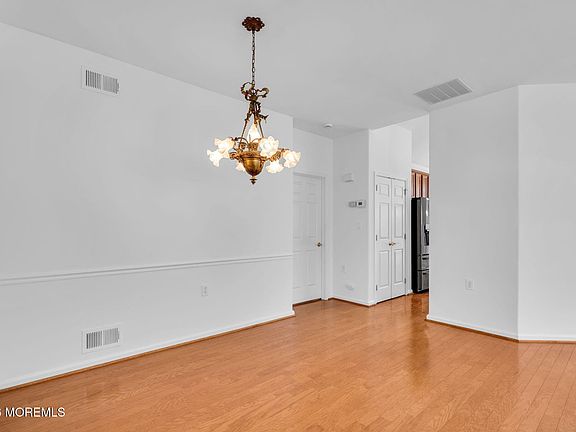 5th image of 54 Drayton Road