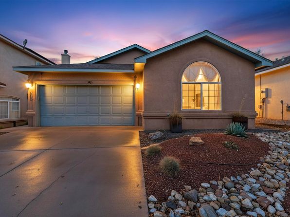 7409 Peregrine Rd NE