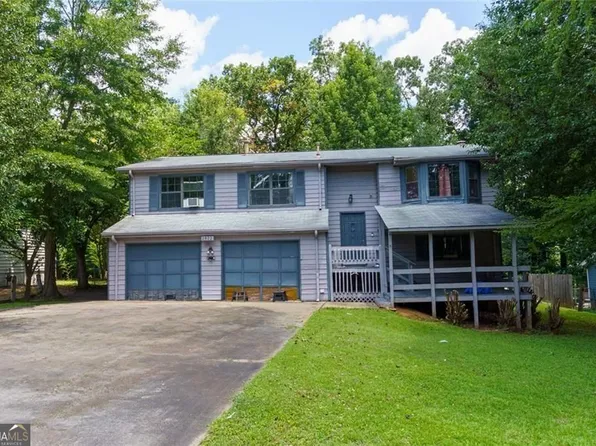 2822 Wood Hollow Ln, Jonesboro, GA 30236