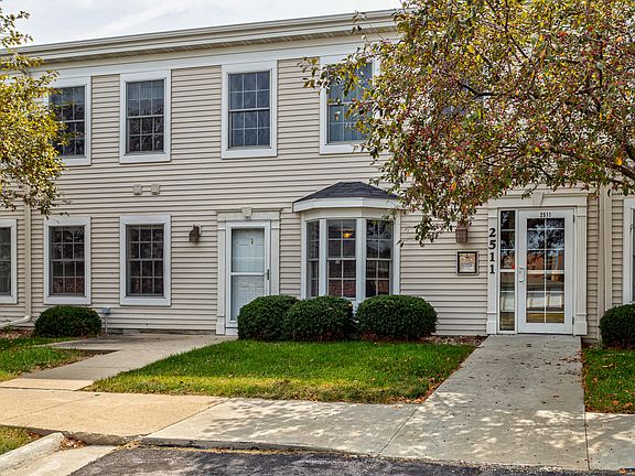4th image of 2511 Bristol Dr Unit 103